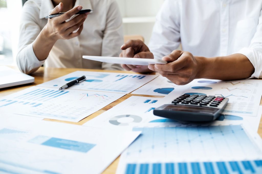 specifike-pri-oglaševanju-finančnih-storitev